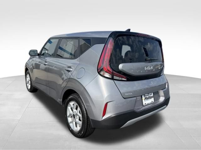 Used 2025 Kia Soul S FWD image 10
