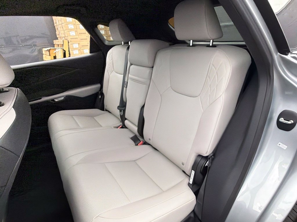 Used 2024 Lexus RX 350 Premium w/ Cold Area Package AWD/4WD image 21