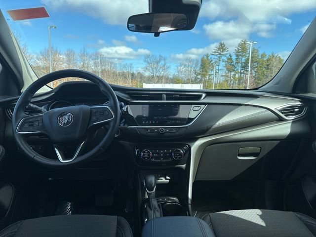 Used 2021 Buick Encore GX Select image 18