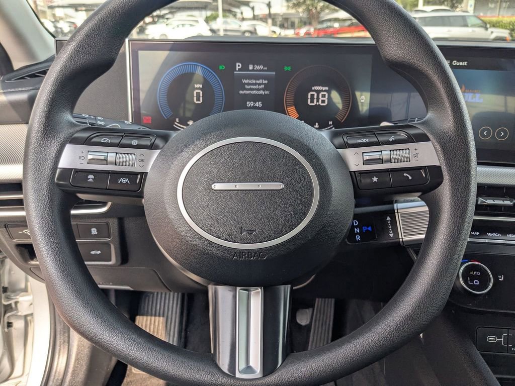 Used 2025 Hyundai Sonata SEL FWD image 16