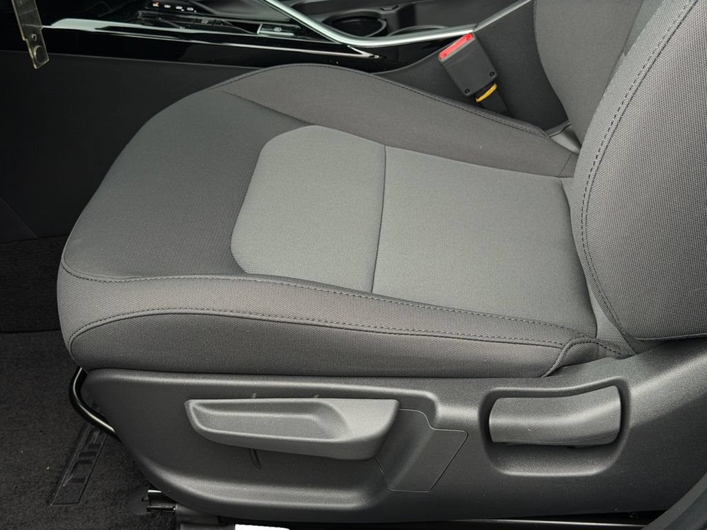New 2026 Kia Niro LX FWD image 14