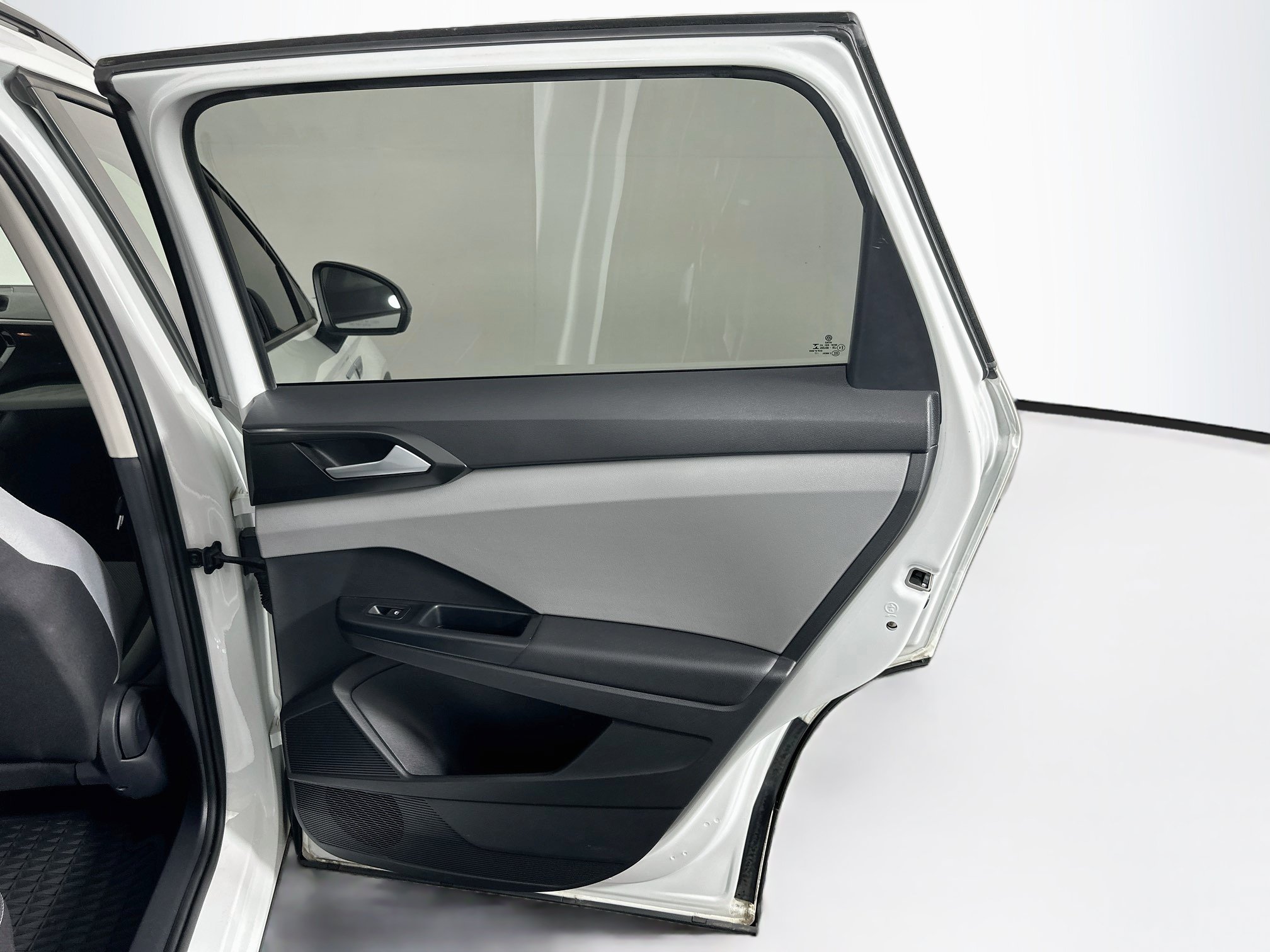 Used 2022 Volkswagen Taos S FWD image 27