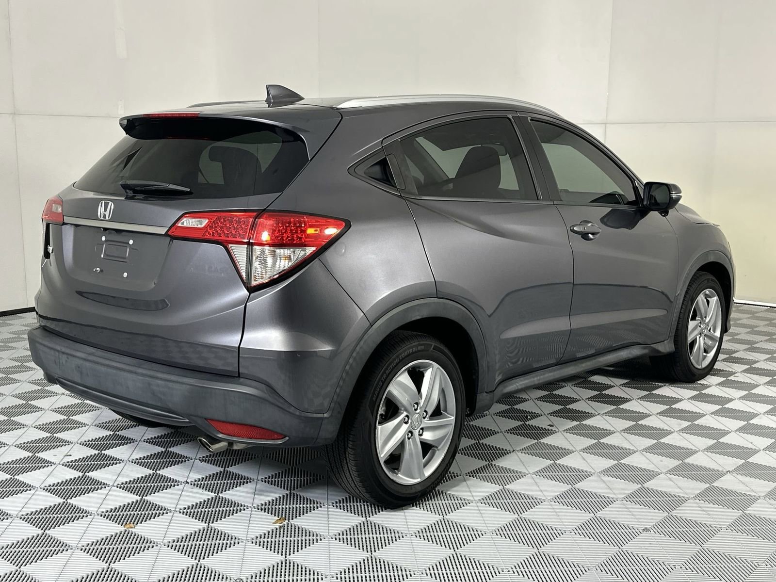 Used 2020 Honda HR-V EX image 8