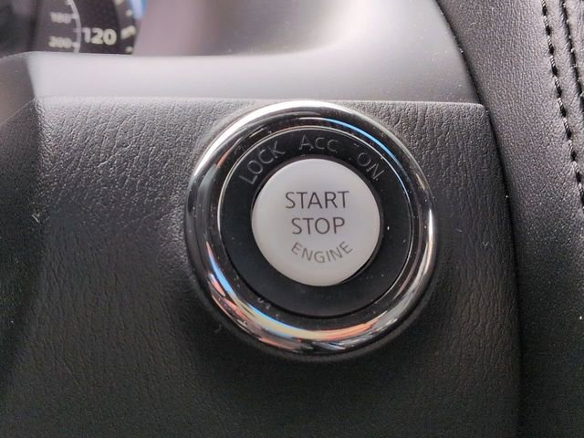 Used 2024 Nissan Armada SL w/ Midnight Edition Package RWD image 38