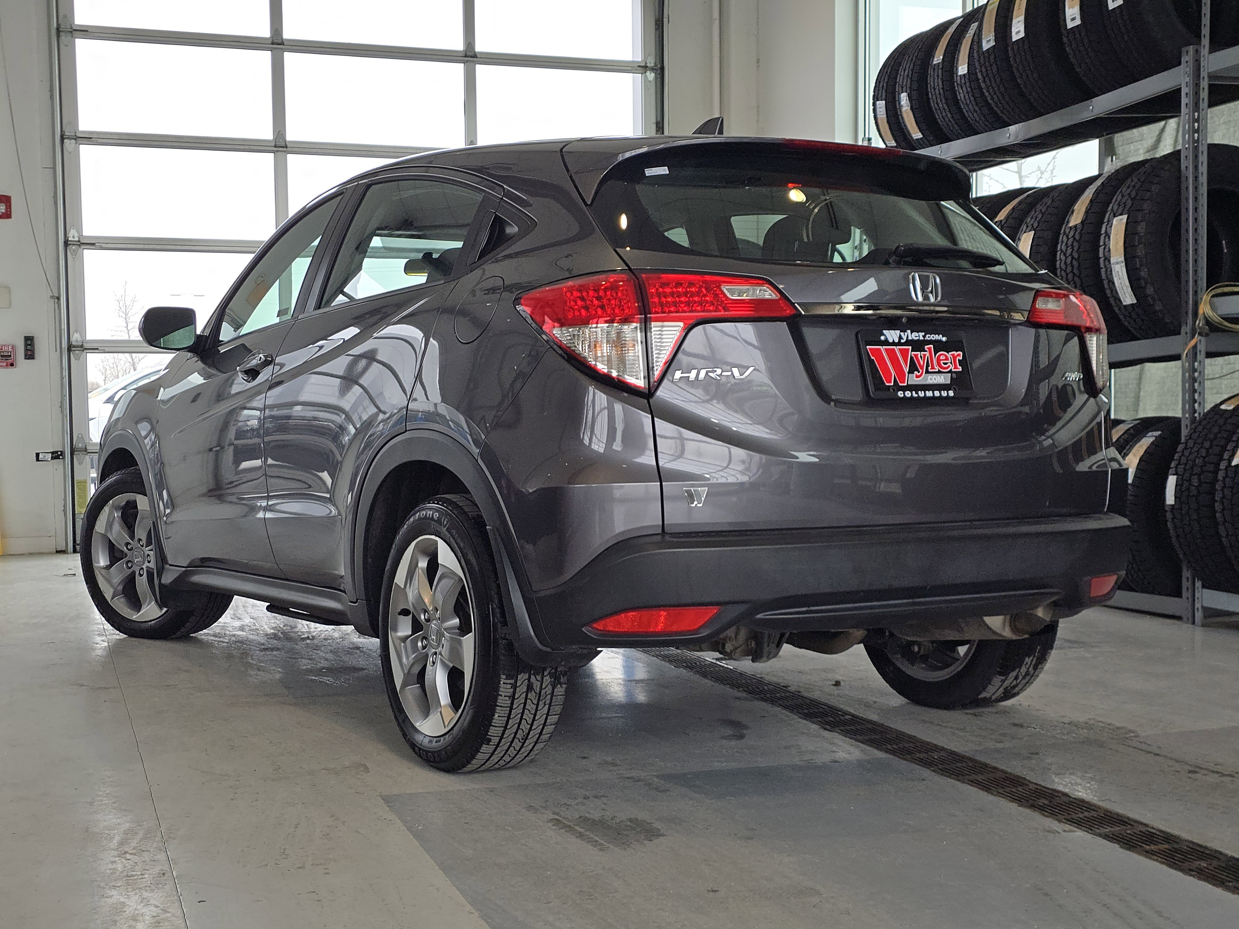 Used 2019 Honda HR-V LX image 12