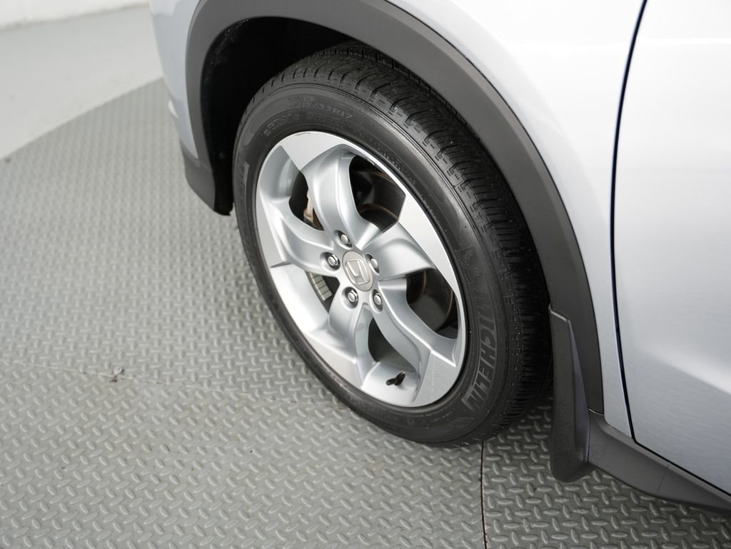 Used 2018 Honda HR-V LX image 47