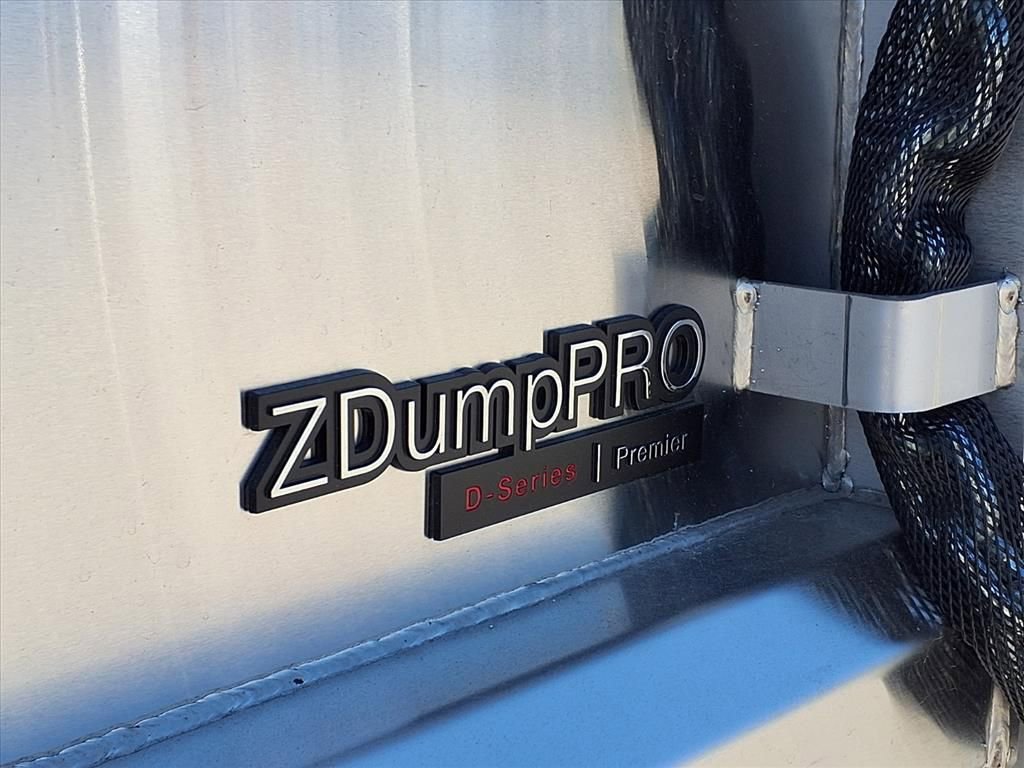 New 2025 Ford F550 4x4 Regular Cab Super Duty image 30