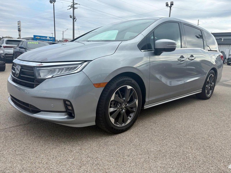 Used 2023 Honda Odyssey Elite image 9