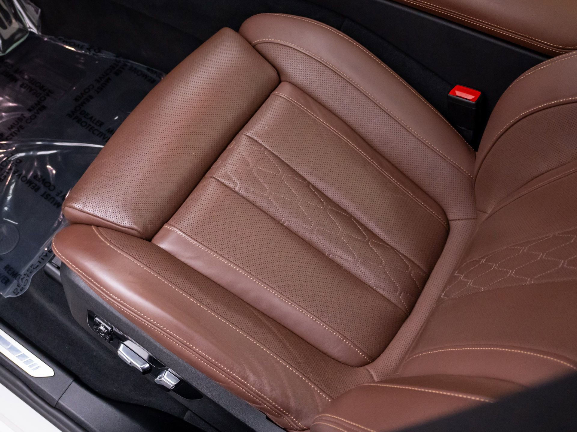 Certified 2023 BMW X5 M50i w/ Executive Package image 16