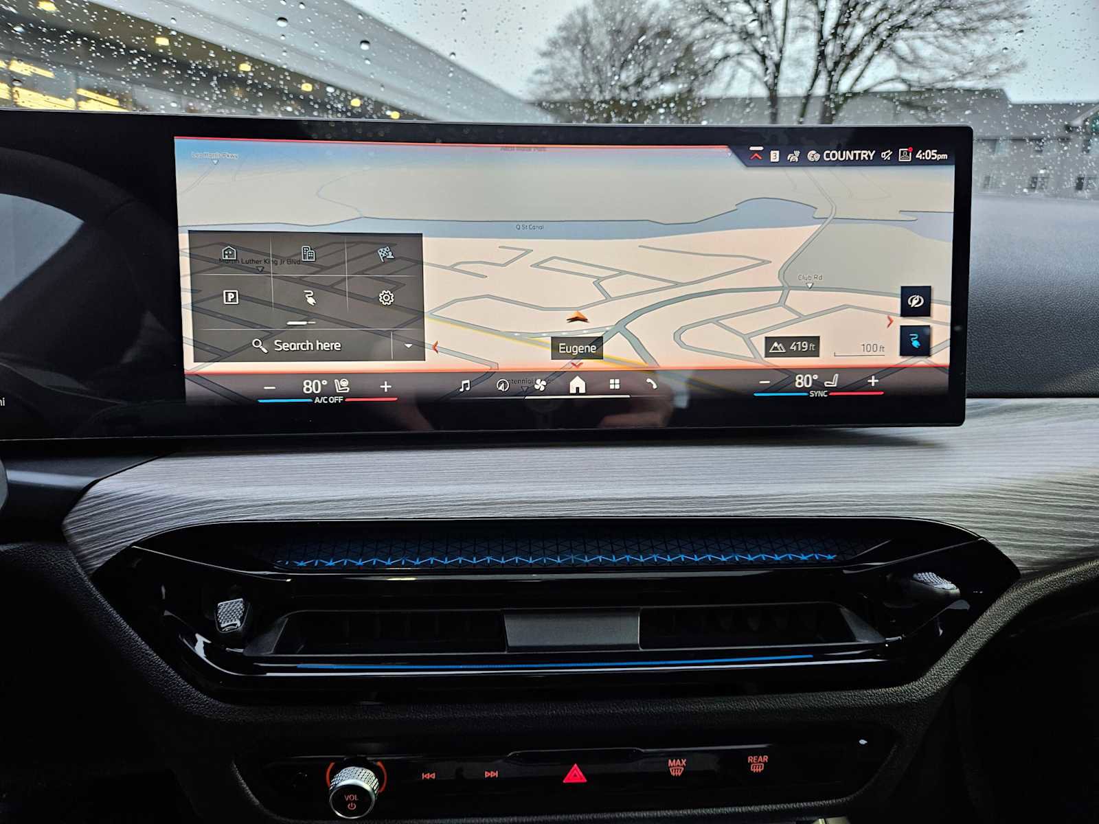 Used 2025 BMW i4 xDrive40i w/ Premium Package image 30