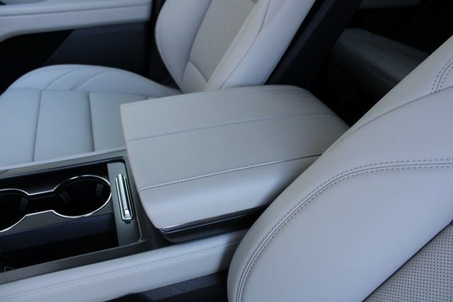 New 2026 Lincoln Nautilus Premier image 28