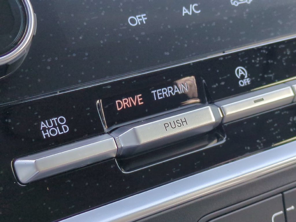 New 2027 Hyundai Santa Fe XRT AWD/4WD image 32