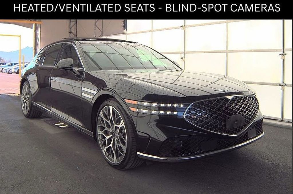 Used 2024 Genesis G90 3.5T image 2