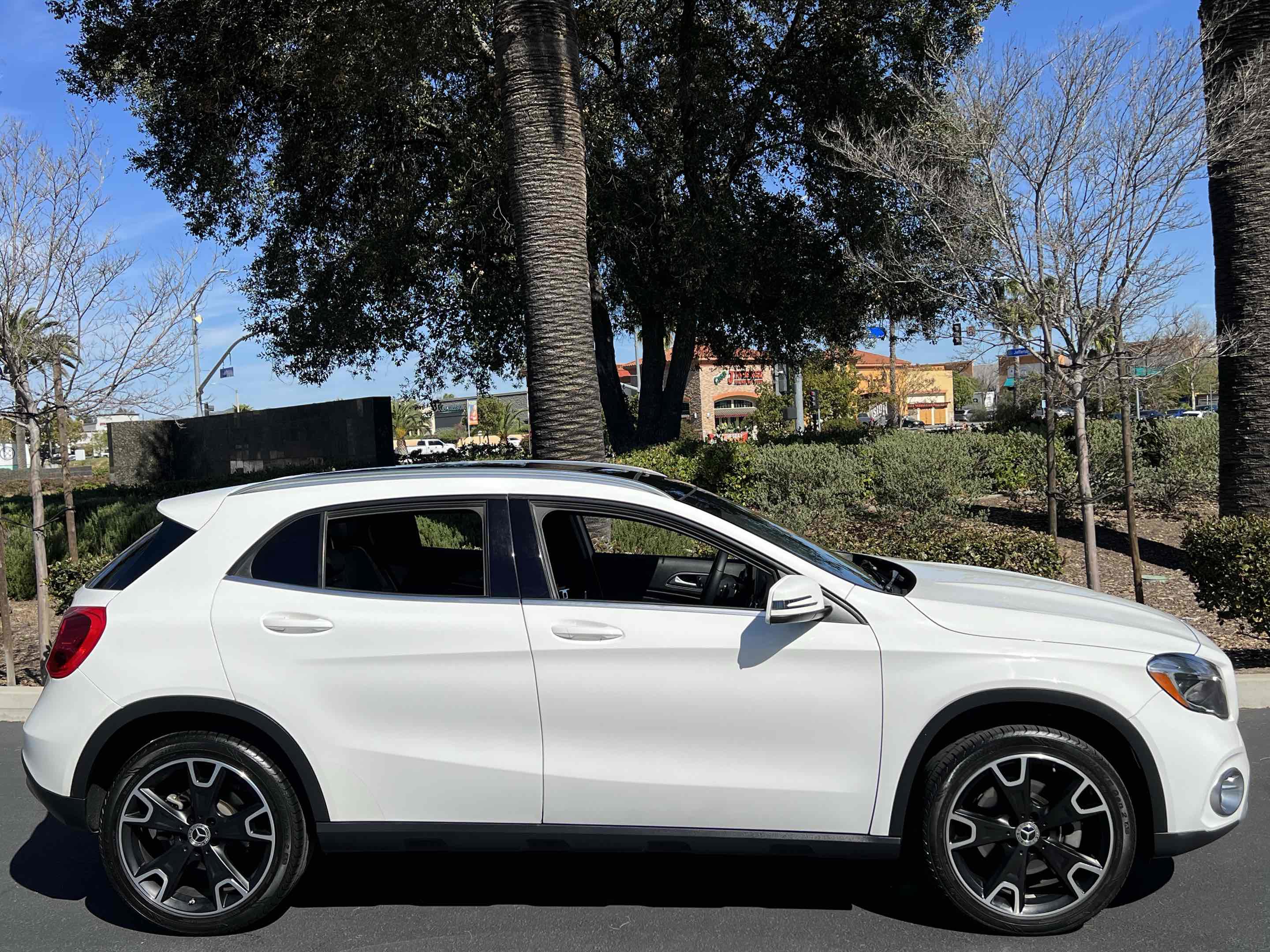 Used 2020 Mercedes-Benz GLA 250 image 18