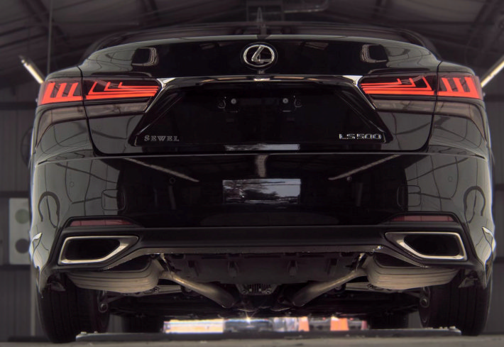 Used 2024 Lexus LS 500 w/ Interior Upgrade Package RWD image 16
