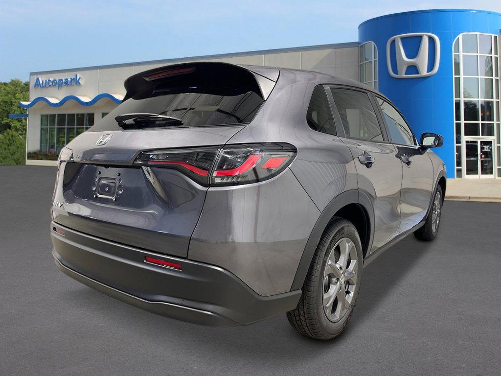 New 2026 Honda HR-V LX image 5