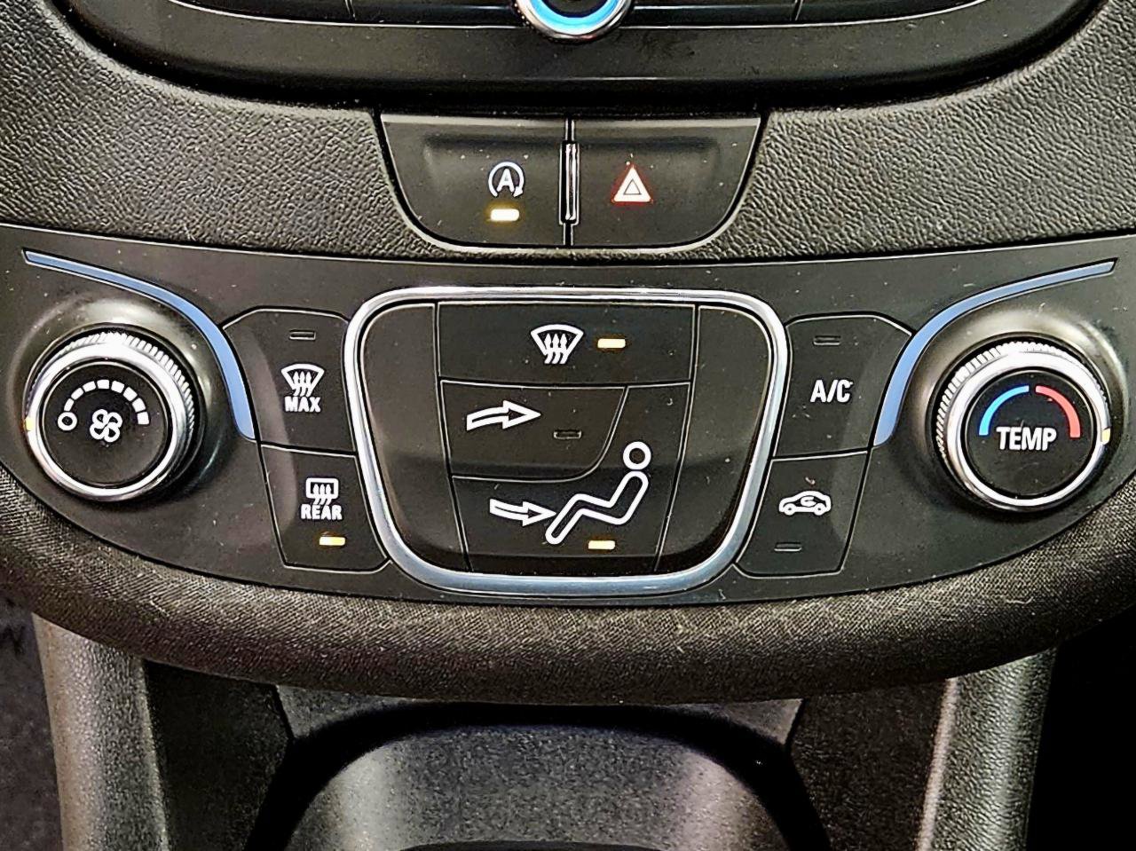 Used 2021 Chevrolet Malibu LS image 22