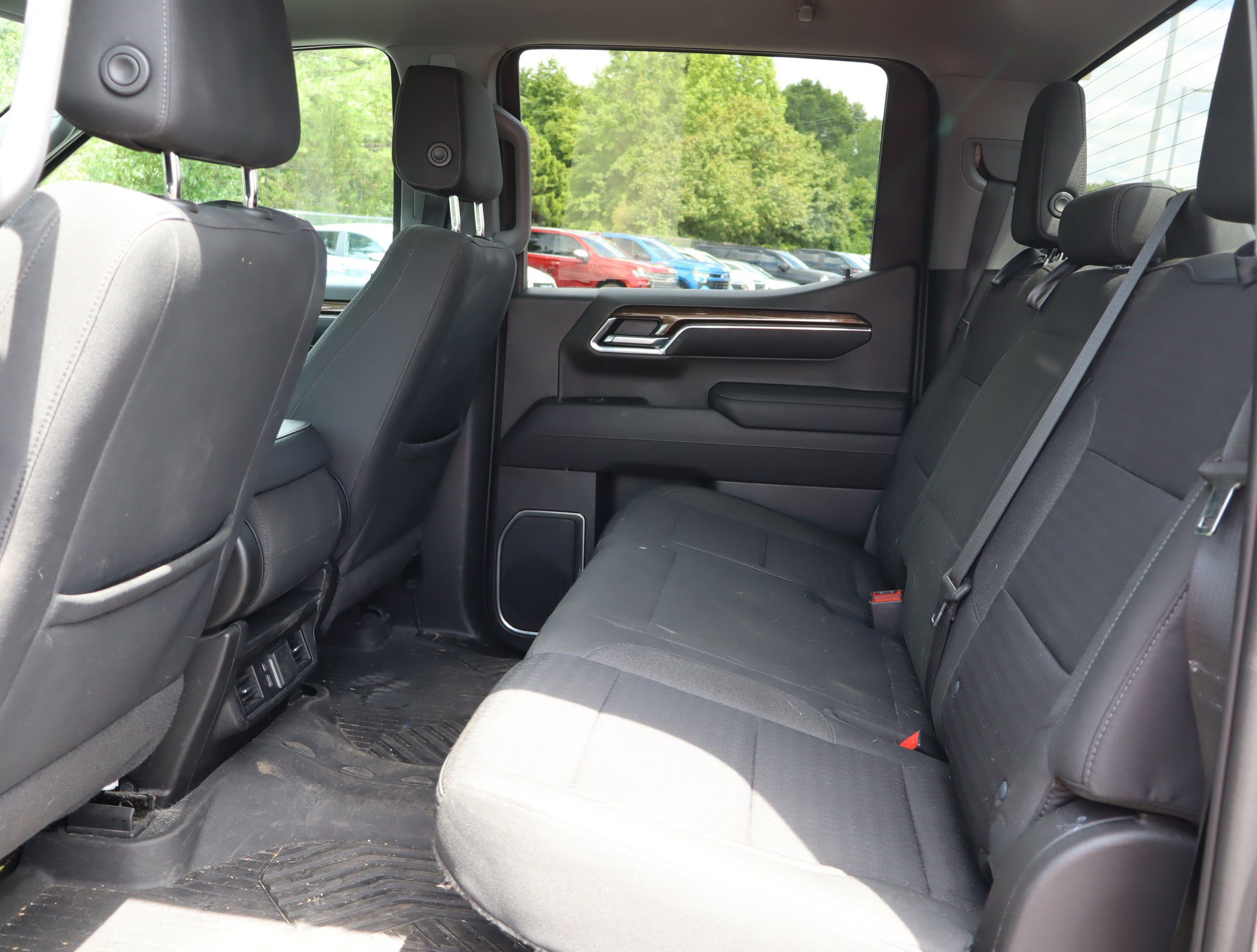 Used 2023 Chevrolet Silverado 1500 LT Trail Boss w/ Protection Package AWD/4WD image 28