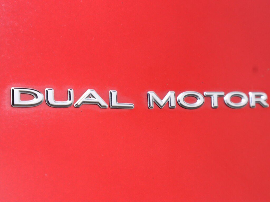 Used 2021 Tesla Model Y Long Range image 37