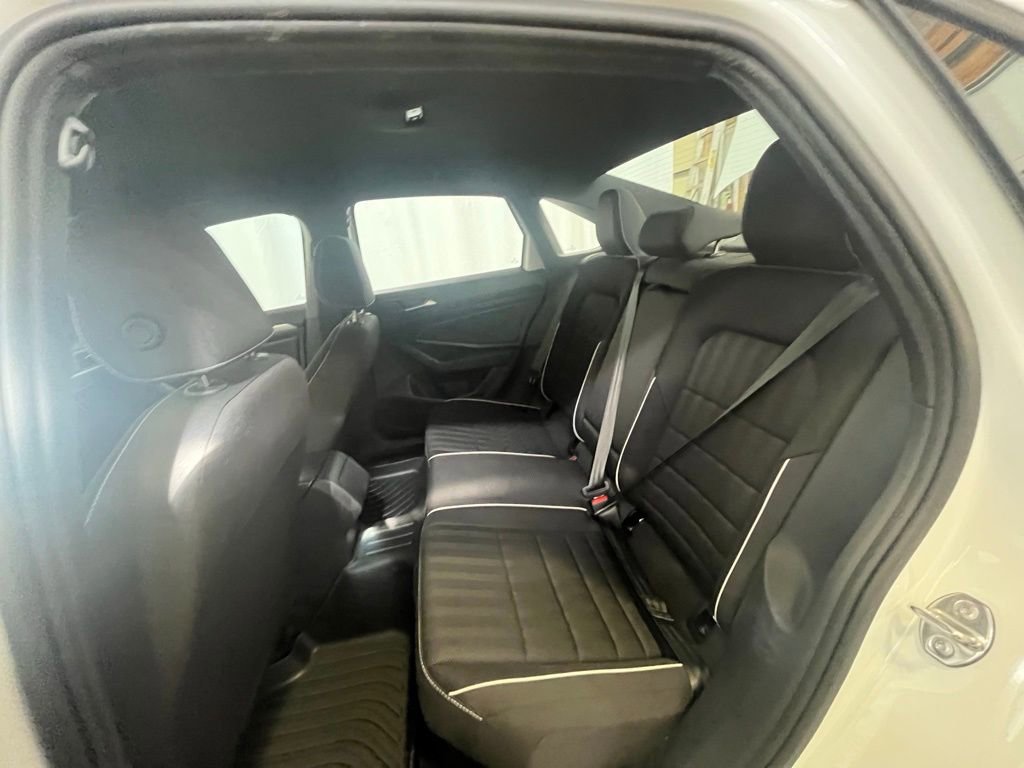 Certified 2024 Volkswagen Jetta Sport image 25