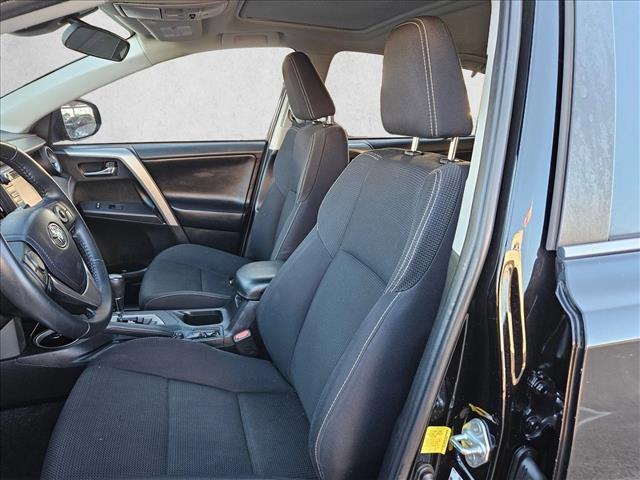 Used 2018 Toyota RAV4 XLE image 20