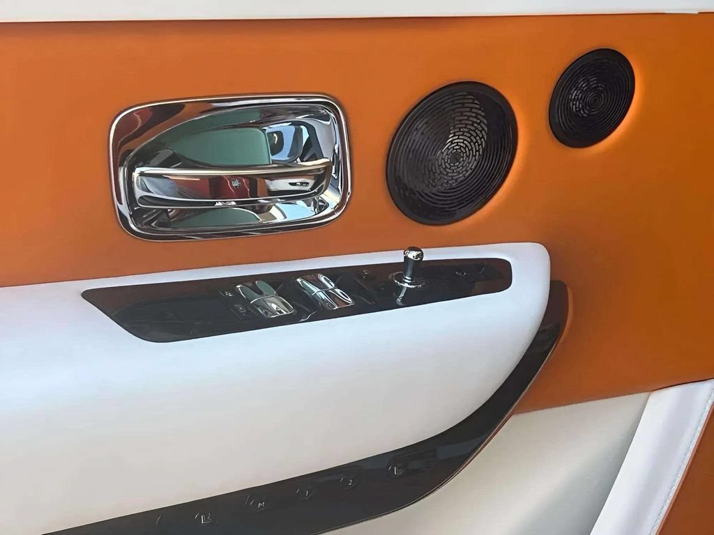 New 2026 Rolls-Royce Cullinan Black Badge AWD/4WD image 7