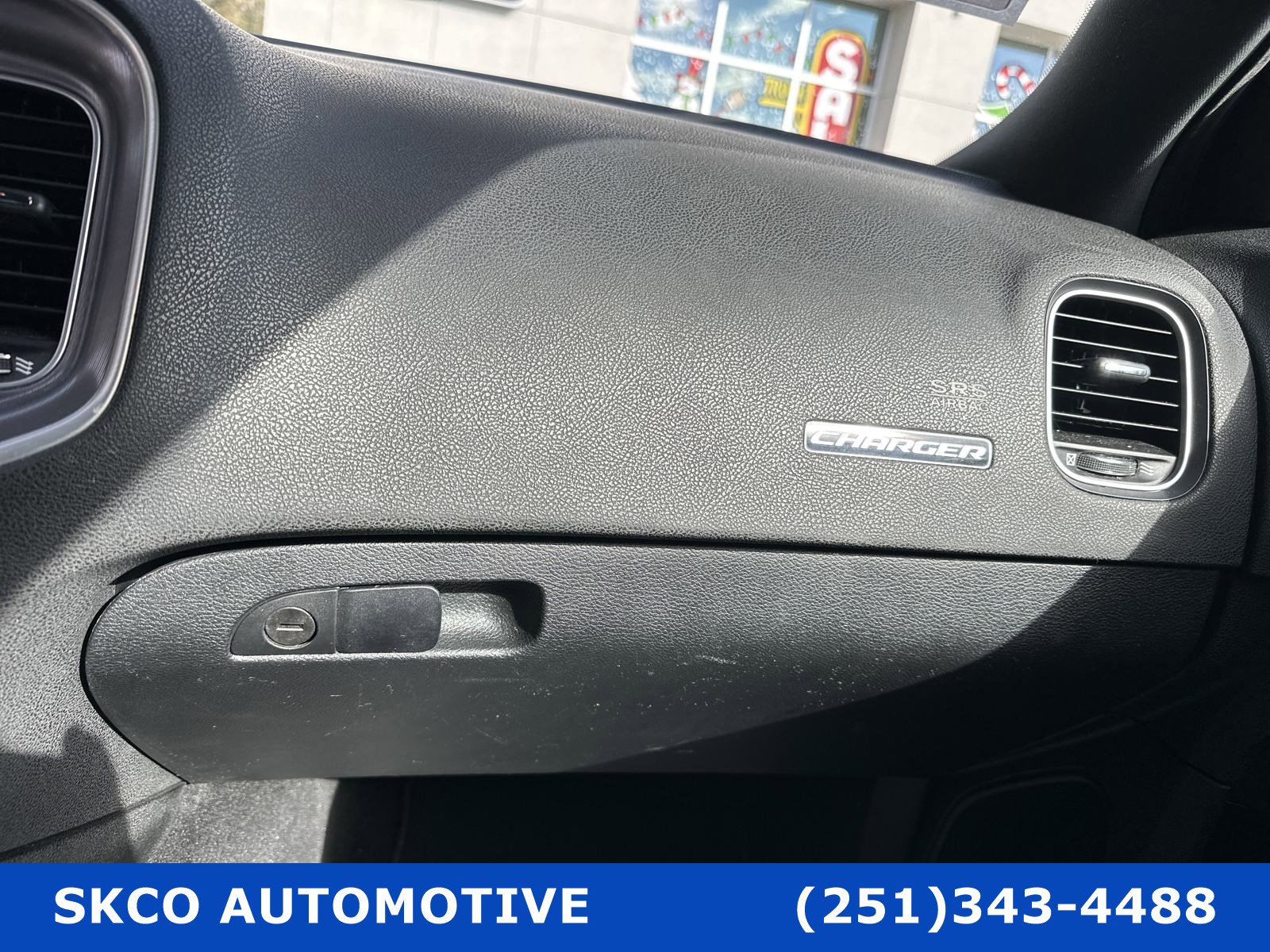 Used 2022 Dodge Charger SXT image 24