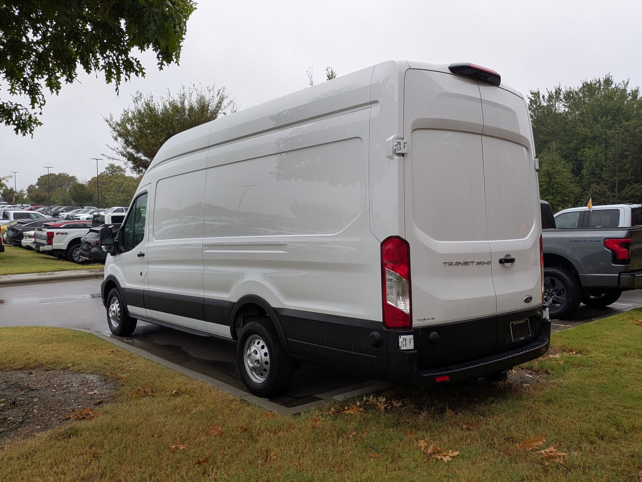 Certified 2025 Ford Transit 350 148 High Roof Extended image 6