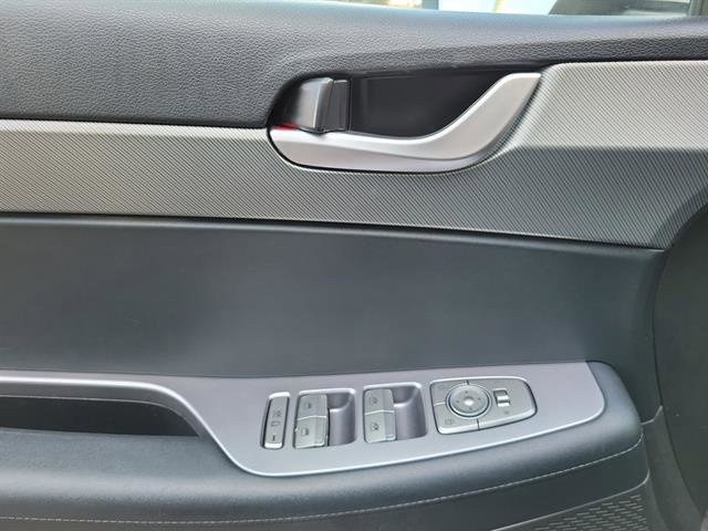 Used 2024 Hyundai Palisade SEL image 17