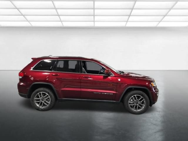 Used 2020 Jeep Grand Cherokee Laredo w/ Quick Order Package 2BN North AWD/4WD image 3