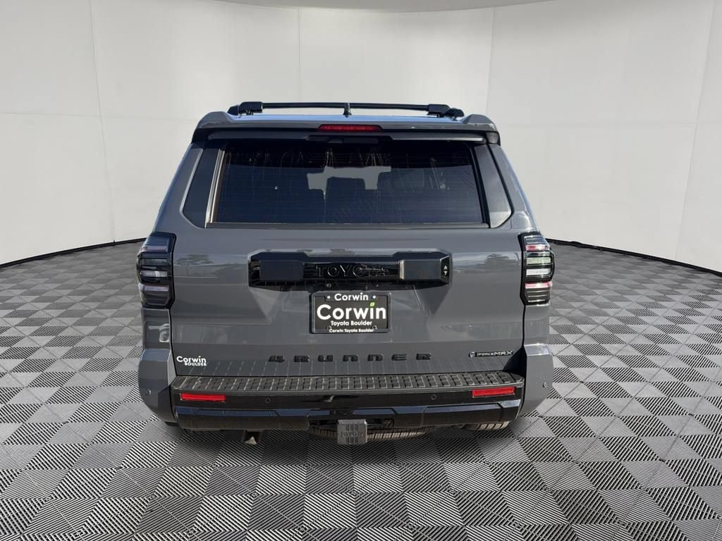 Used 2025 Toyota 4Runner Platinum AWD/4WD image 5