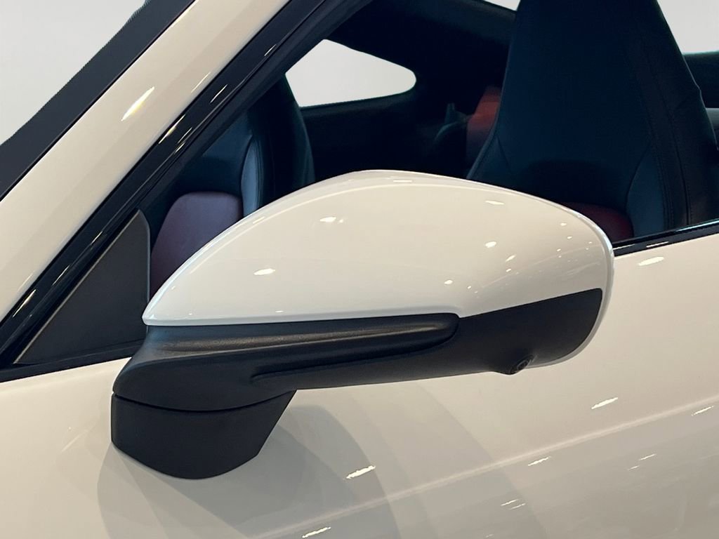 Used 2023 Porsche 911 Carrera image 23