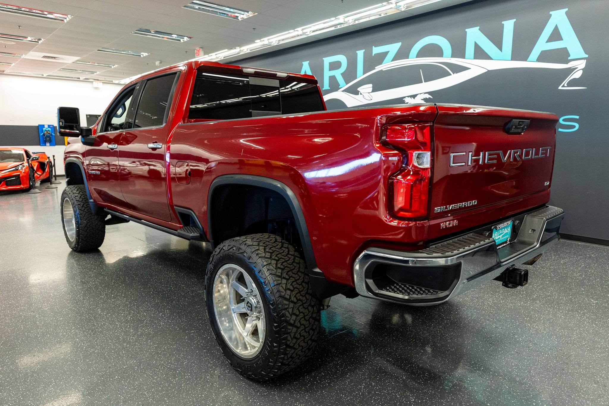 Used 2021 Chevrolet Silverado 2500 LTZ w/ LTZ Convenience Package AWD/4WD image 8