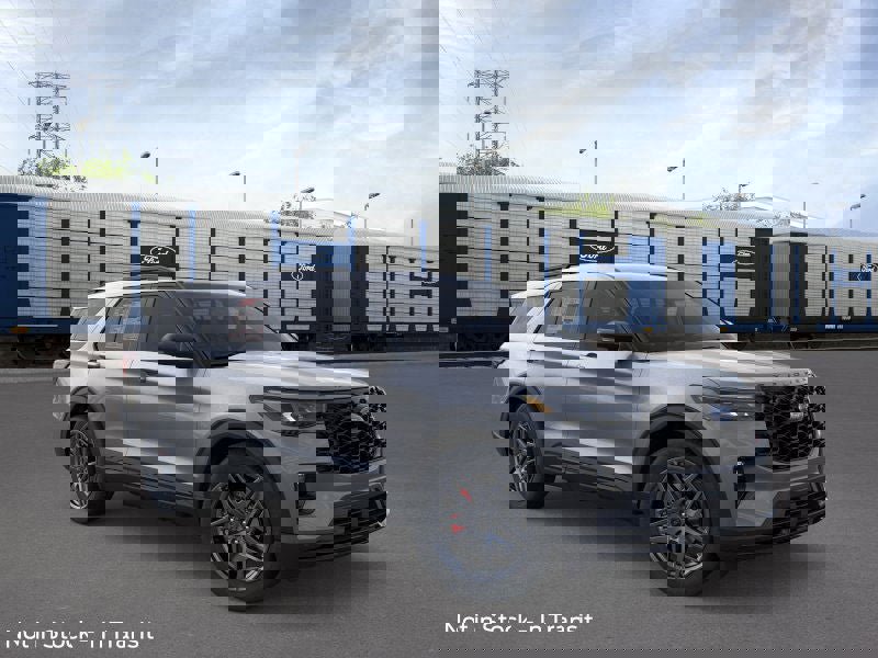New 2026 Ford Explorer ST image 7