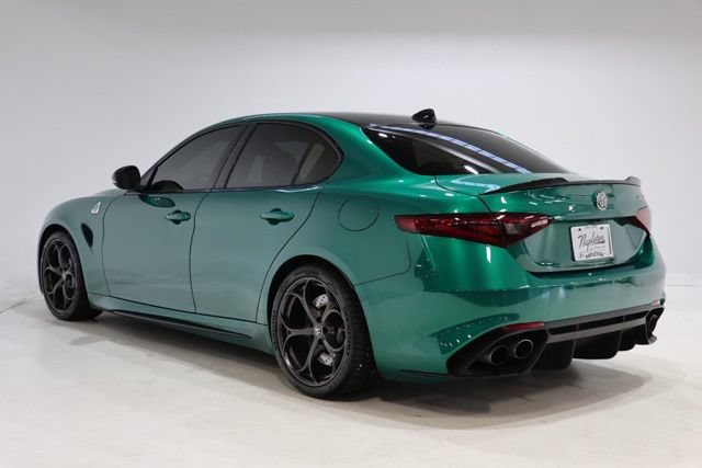 Used 2023 Alfa Romeo Giulia Quadrifoglio RWD image 5