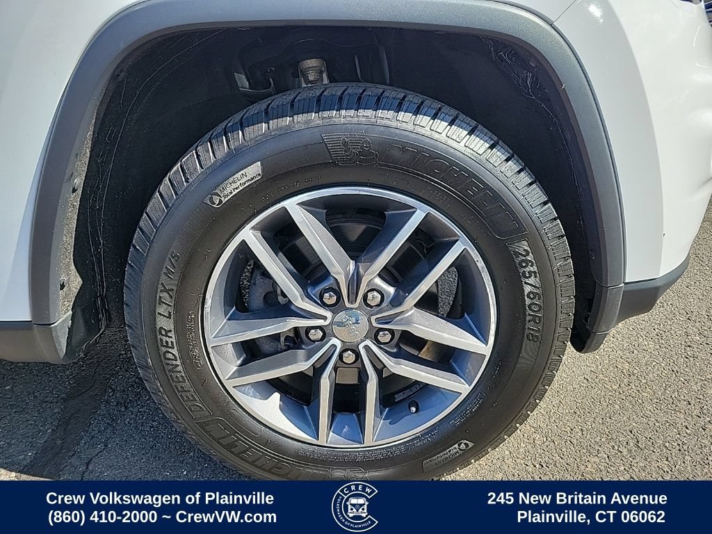 Used 2017 Jeep Grand Cherokee Limited w/ Luxury Group II AWD/4WD image 23