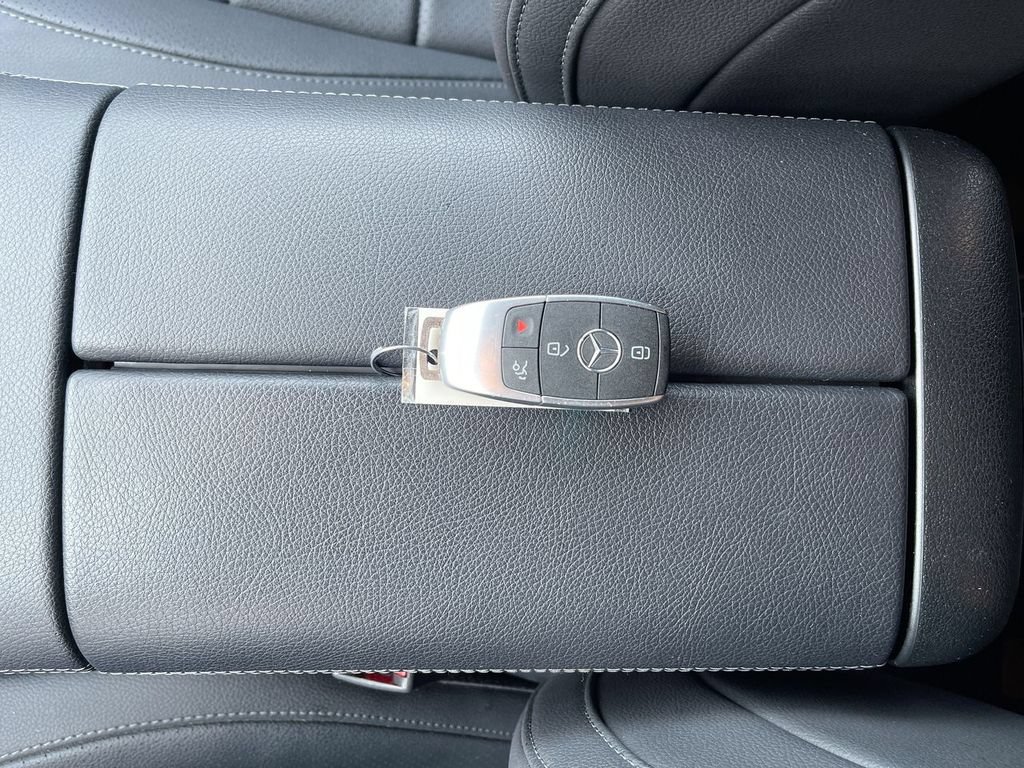 Used 2020 Mercedes-Benz GLS 450 4MATIC image 41
