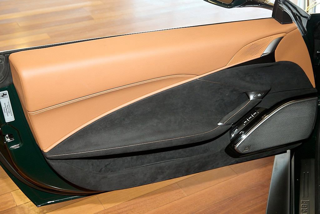 Used 2021 Ferrari Roma image 66