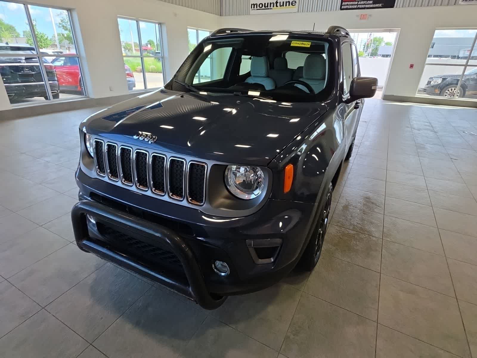 Used 2021 Jeep Renegade Limited w/ Trailer Tow Group AWD/4WD image 2