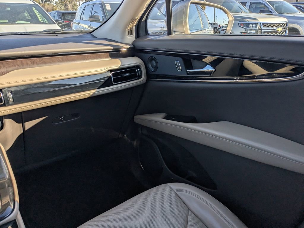 Used 2021 Lincoln Nautilus Reserve w/ Equipment Group 201A image 19