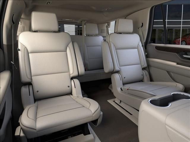 New 2026 GMC Yukon Denali w/ Denali Reserve Package image 17