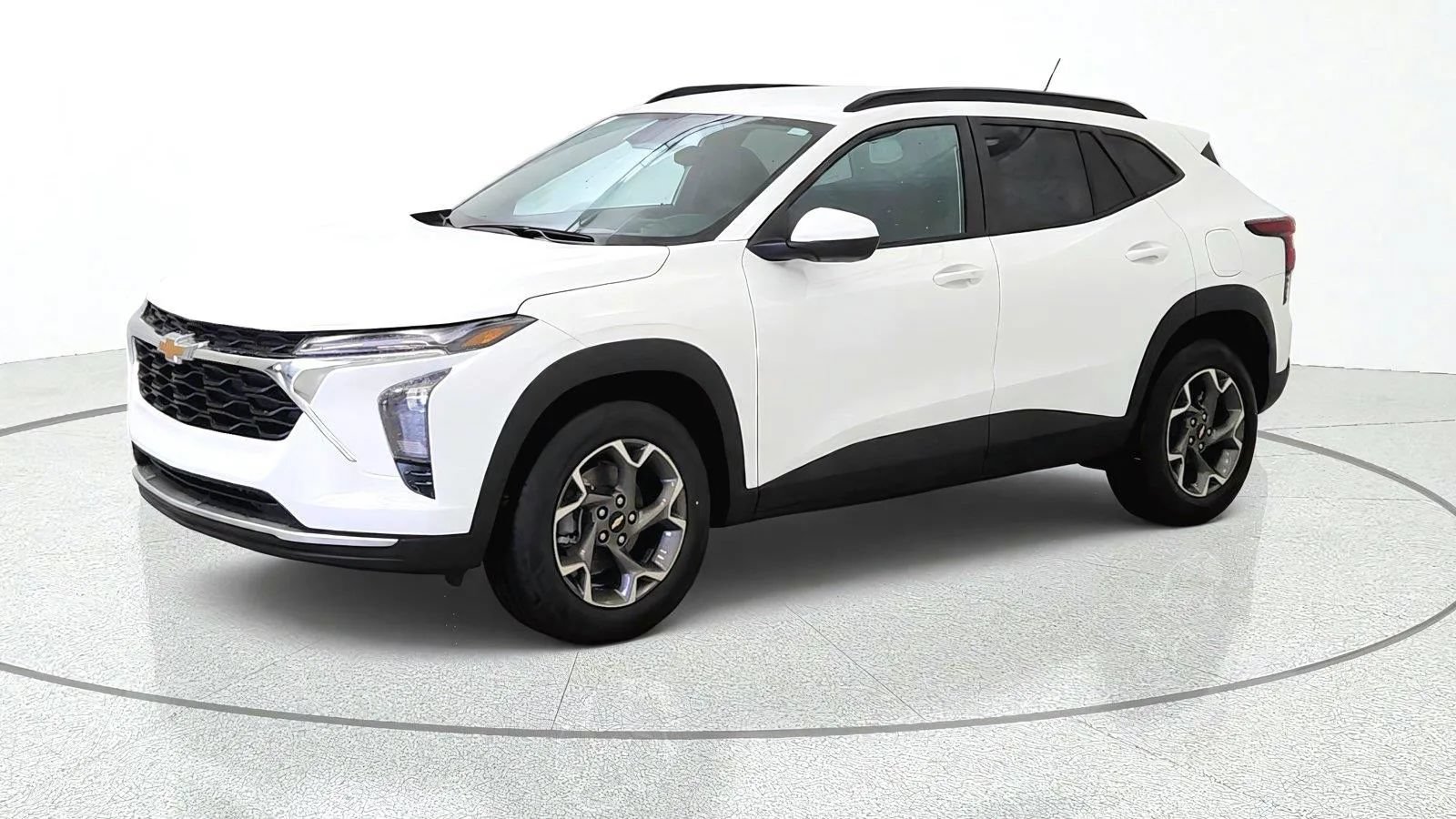 New 2026 Chevrolet Trax LT w/ Driver Confidence Package FWD image 4