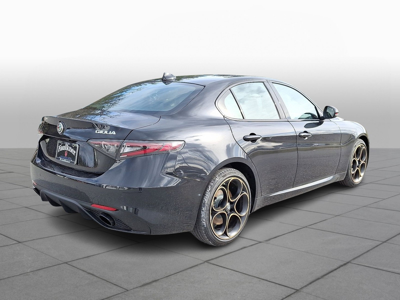 New 2025 Alfa Romeo Giulia AWD w/ Driving Assist Package image 4