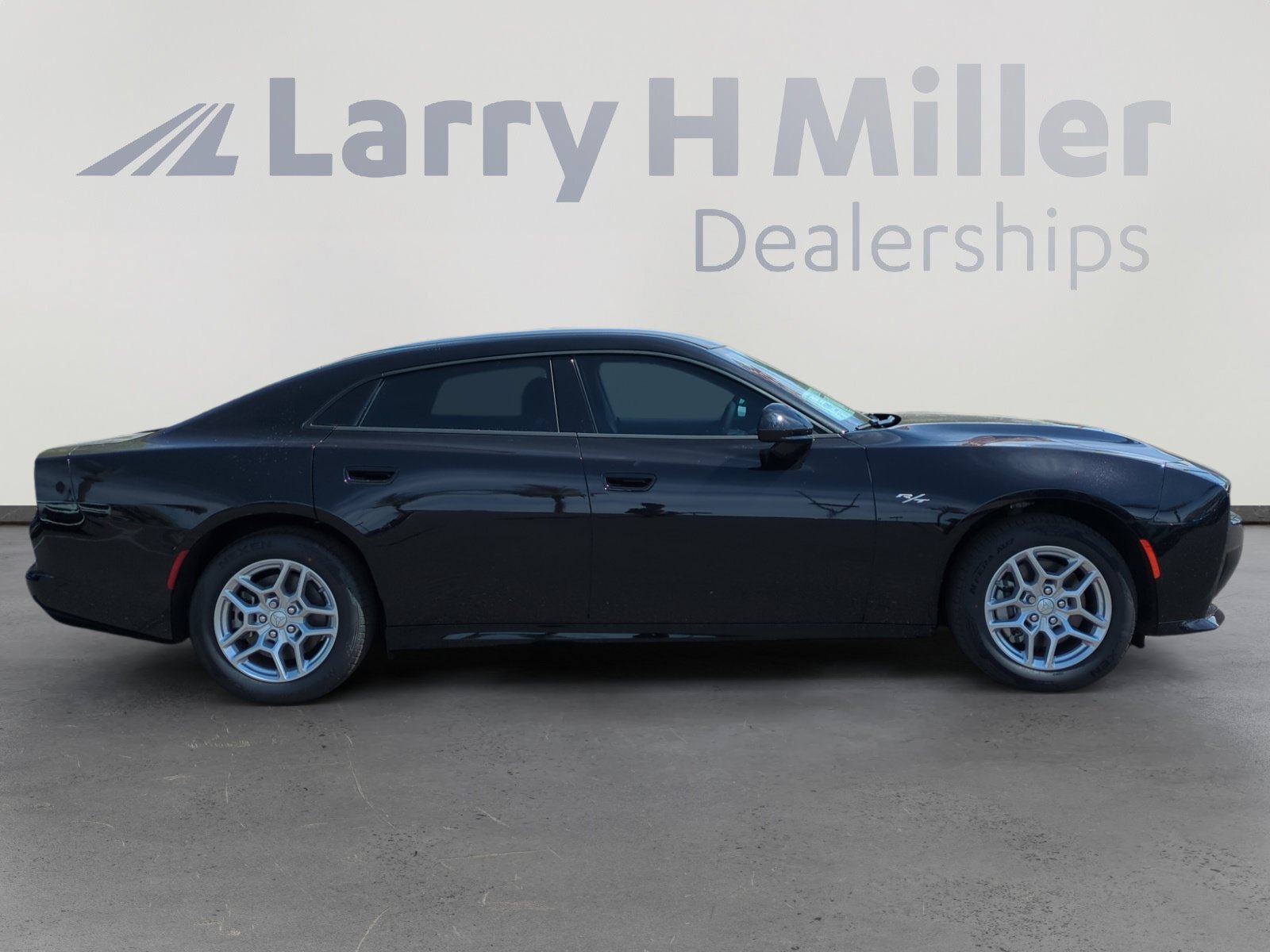 New 2026 Dodge Charger R/T AWD/4WD image 6
