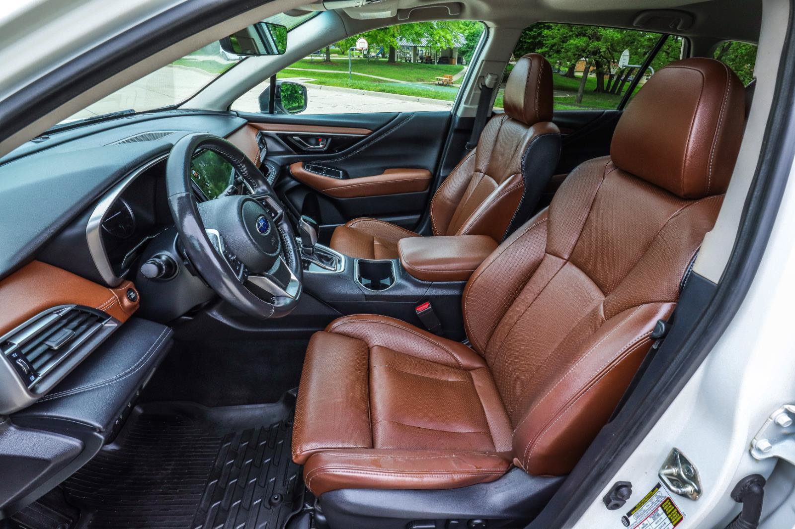 Used 2020 Subaru Outback Touring w/ Popular Package #2 AWD/4WD image 36