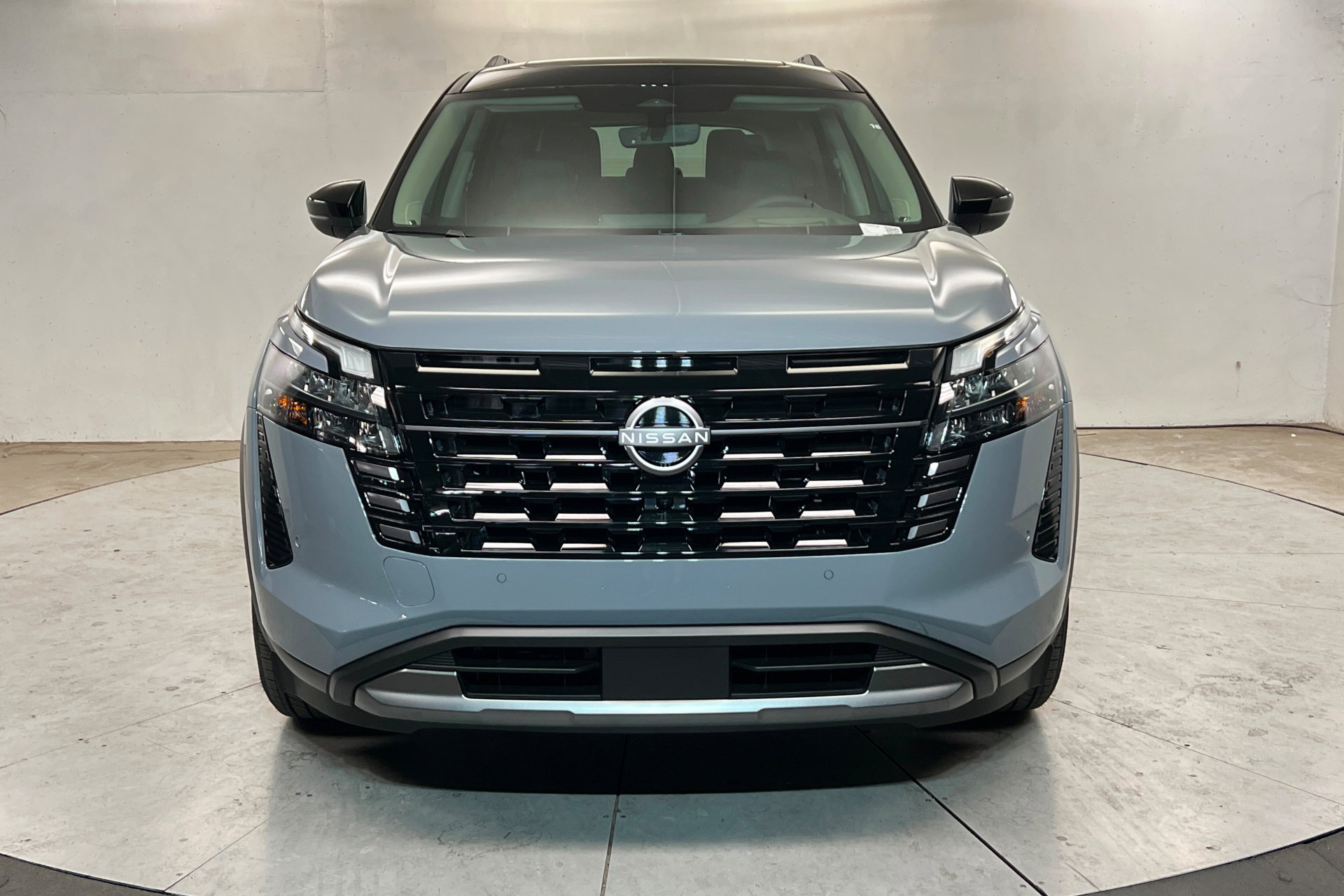 New 2026 Nissan Pathfinder Platinum image 8