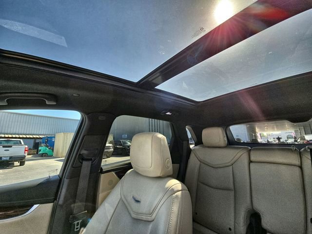 Used 2017 Cadillac XT5 Luxury w/ Driver Awareness Package image 24