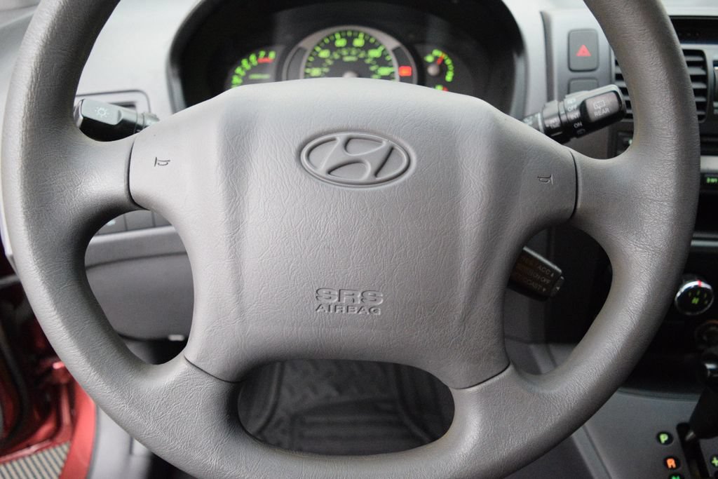 Used 2005 Hyundai Tucson GL FWD image 26