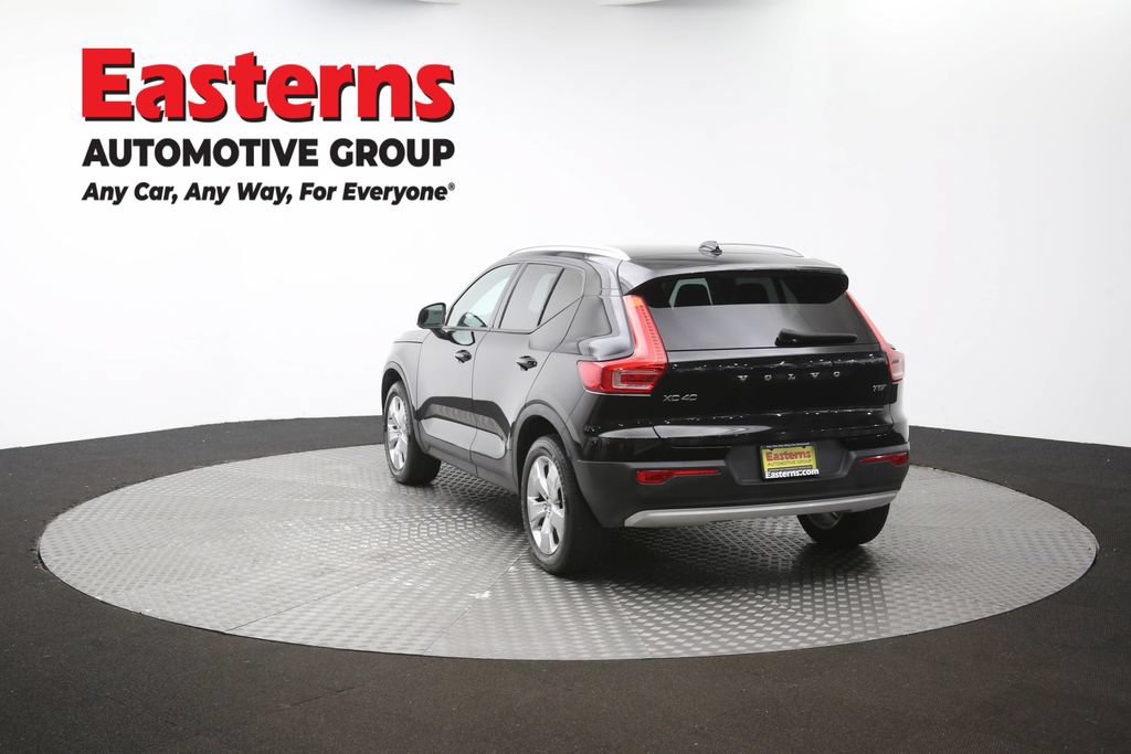 Used 2022 Volvo XC40 T5 Momentum AWD/4WD image 65
