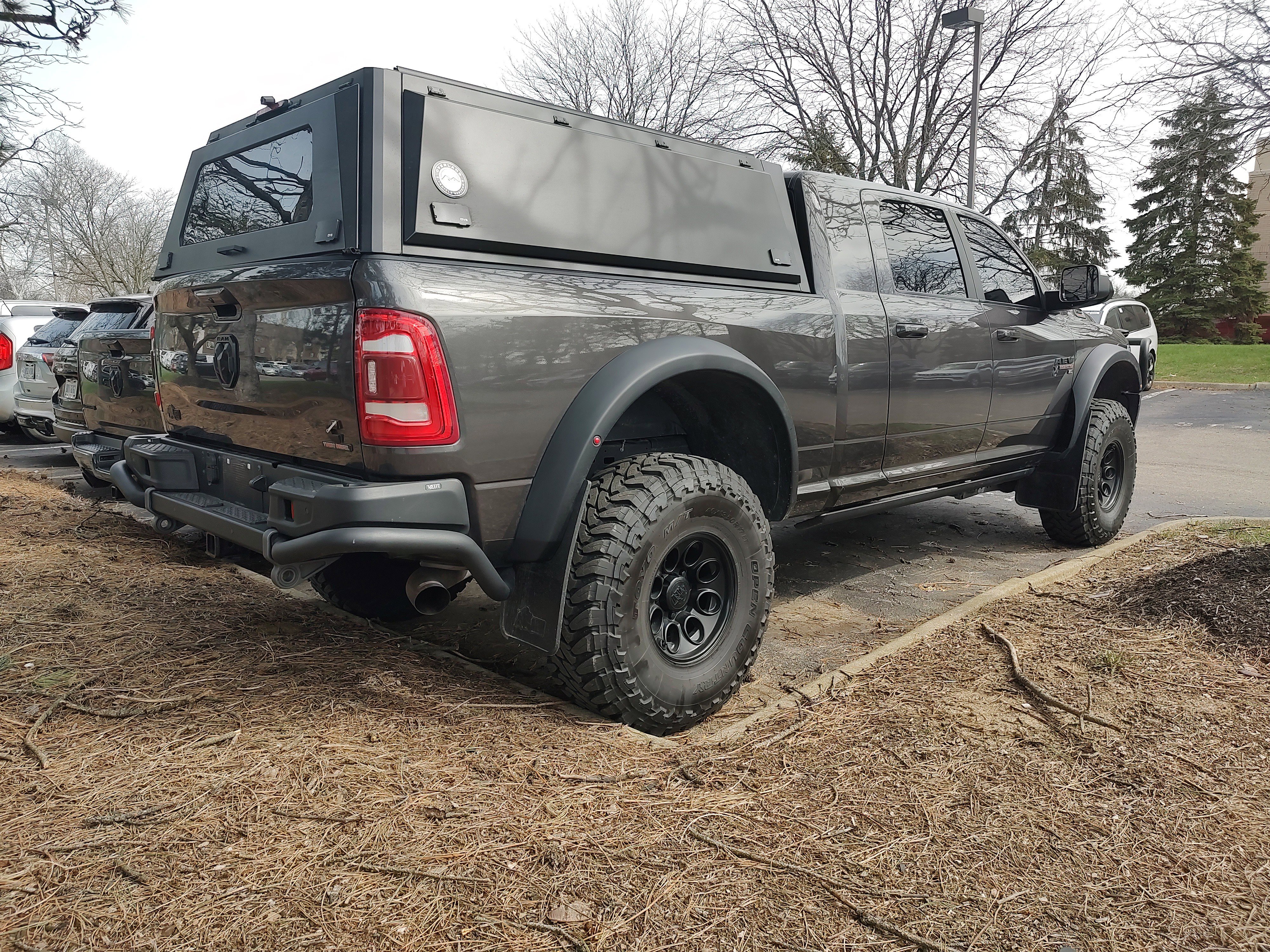 Used 2022 RAM 2500 Laramie image 2